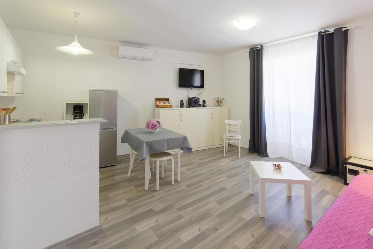 Apartment Anja Пореч Екстер'єр фото